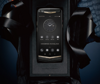Vertu Aster P trình làng với mức giá đắt đỏ, thời hoàng kim của Vertu đã trở lại